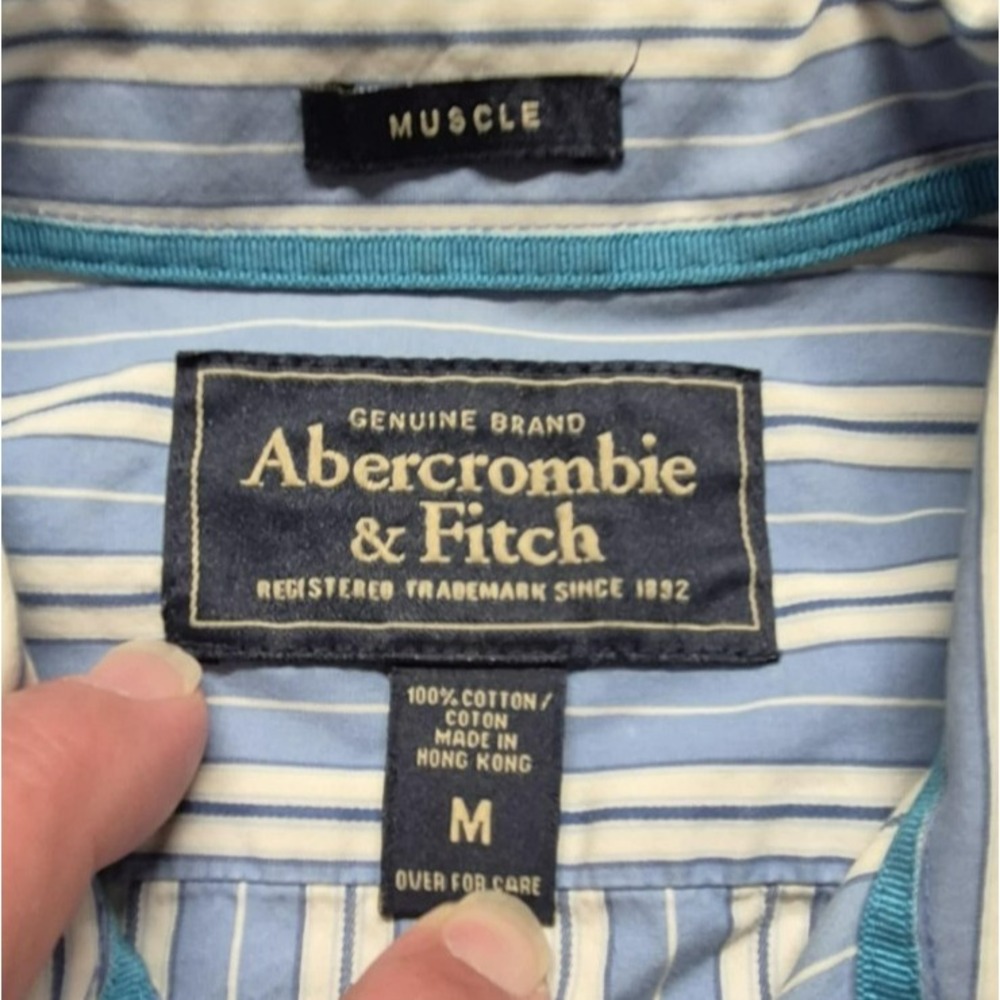 Abercrombie & Fitch Muscle‎ men's blue/white strip button down LS shirts sz. M - Picture 5 of 10